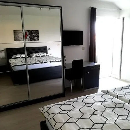 Nina Apartment